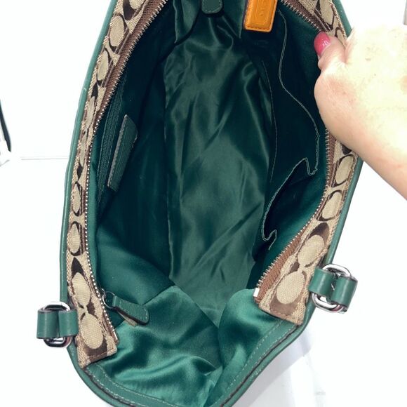 Coach Park Signature Carrie Tote Bag - Large Green with All original tags - Picture 10 of 11